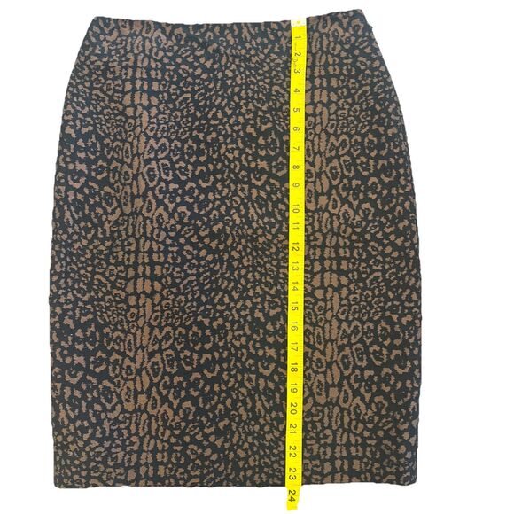 NWT Dana Buchman Poly-Cotton Wool Animal Print Knee Length Pencil Skirt Sz 4 - Picture 8 of 10